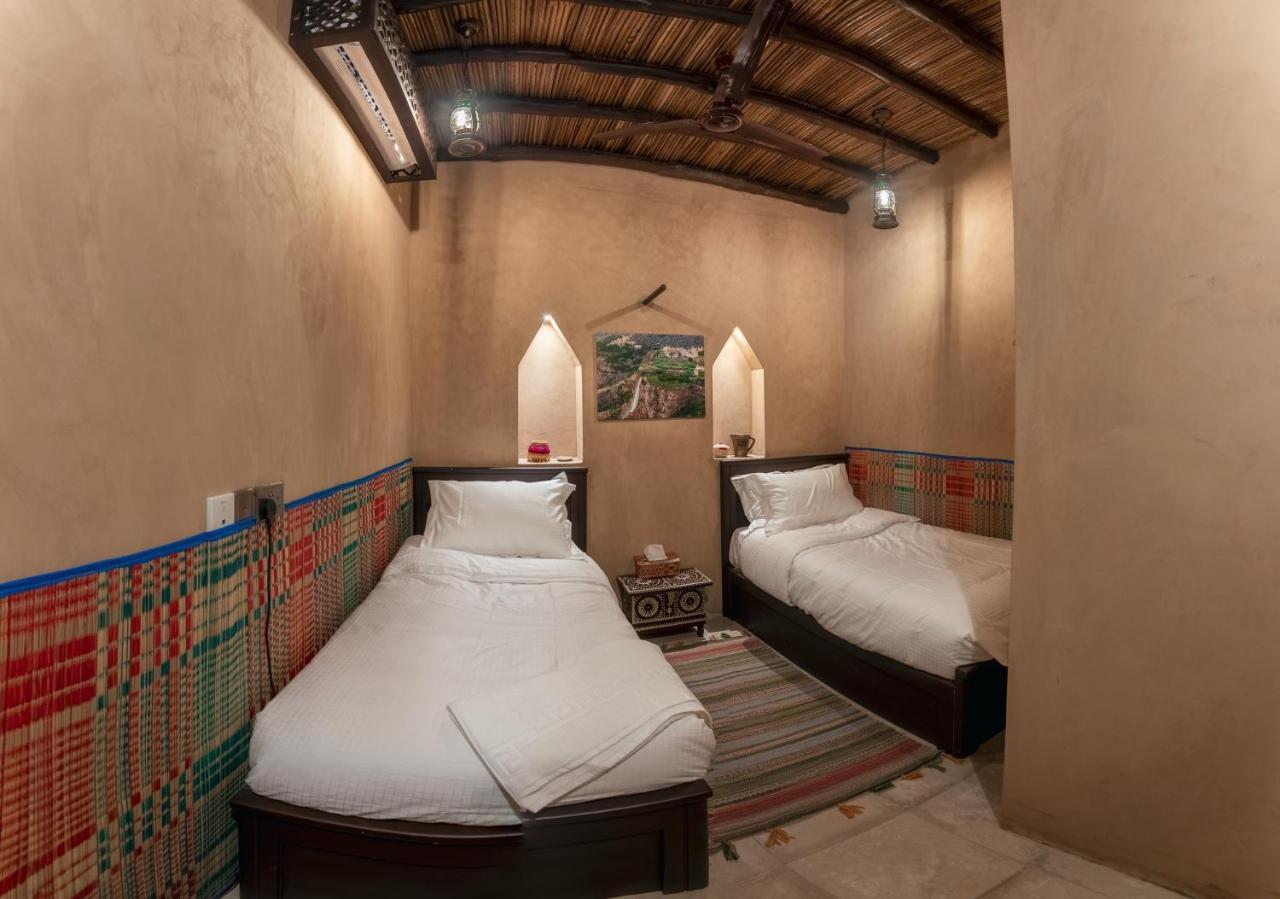 Bait Alharah Hotel Низва Екстериор снимка