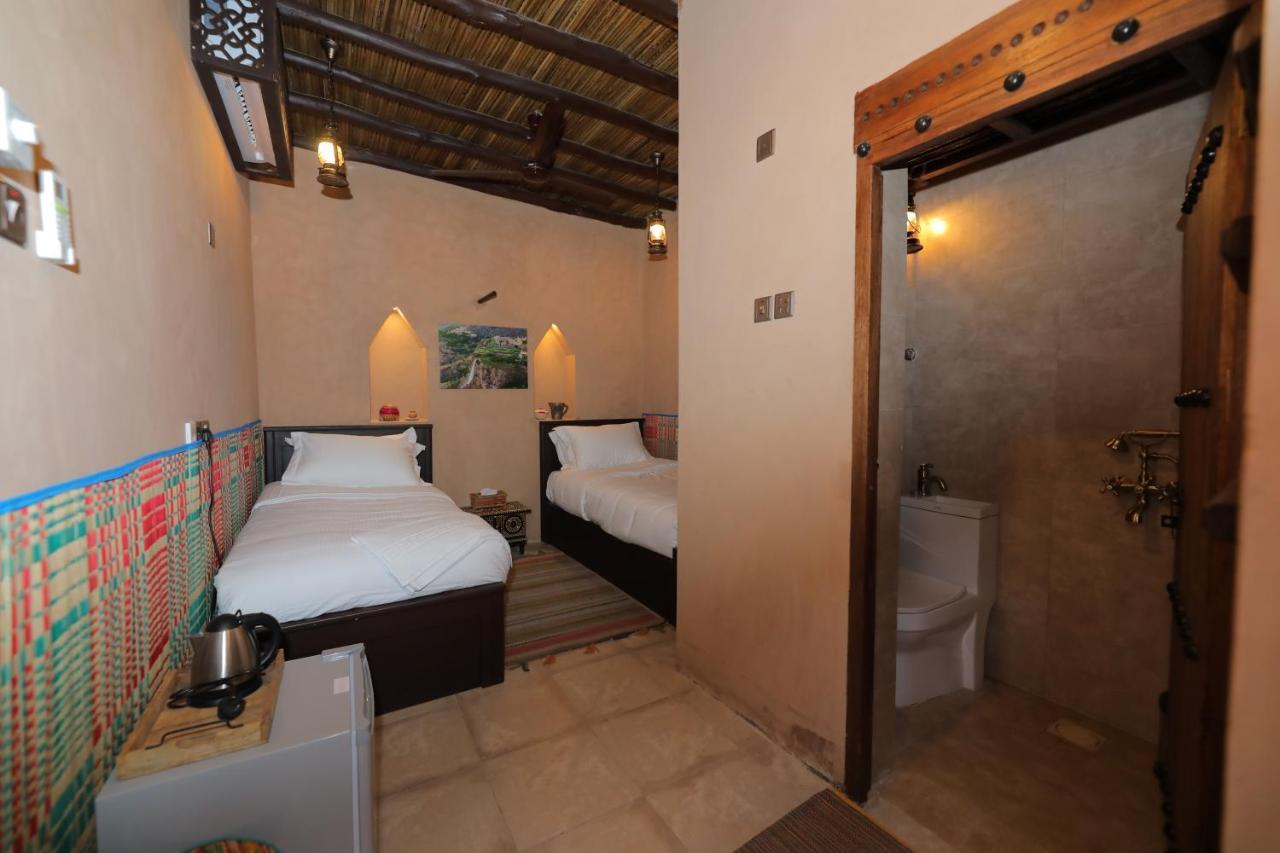 Bait Alharah Hotel Низва Екстериор снимка