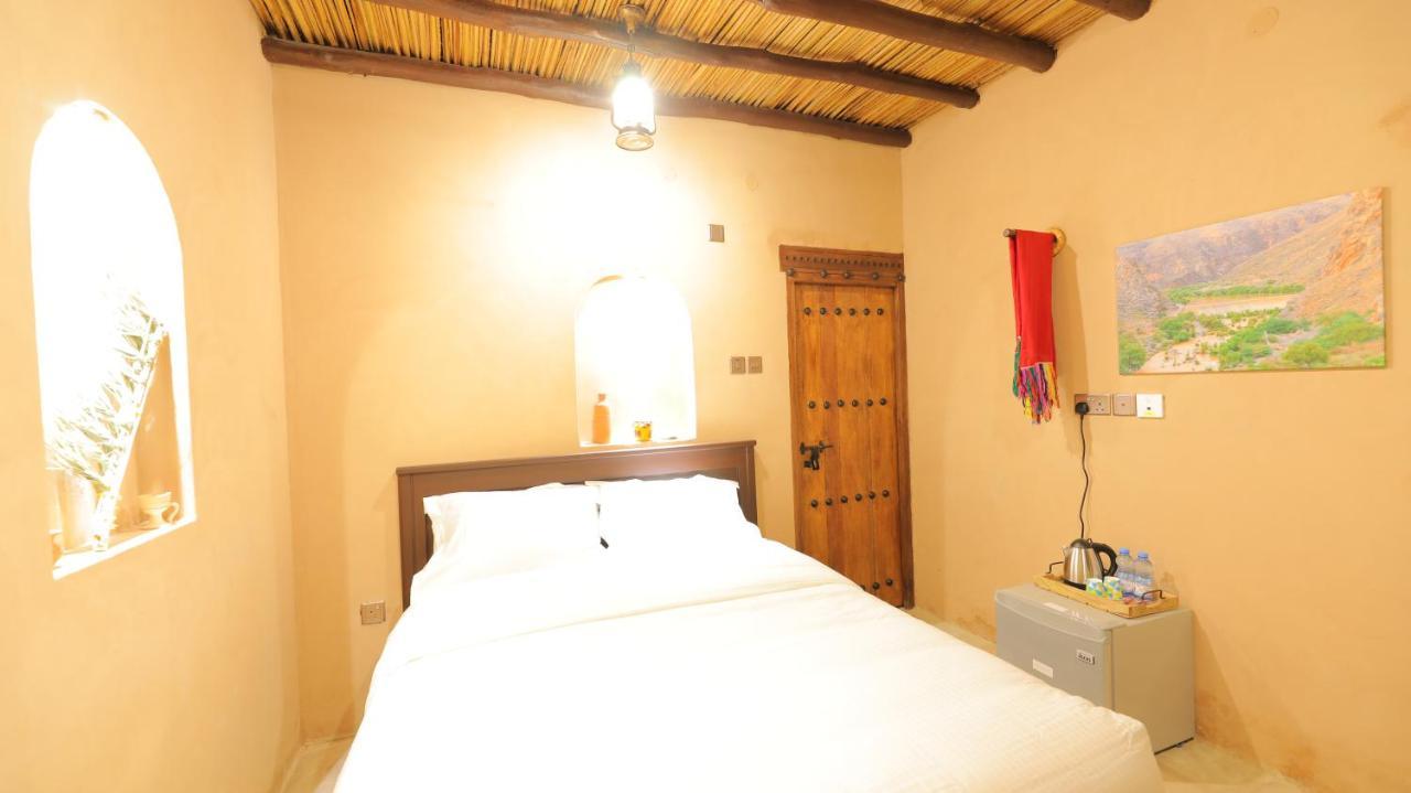 Bait Alharah Hotel Низва Екстериор снимка
