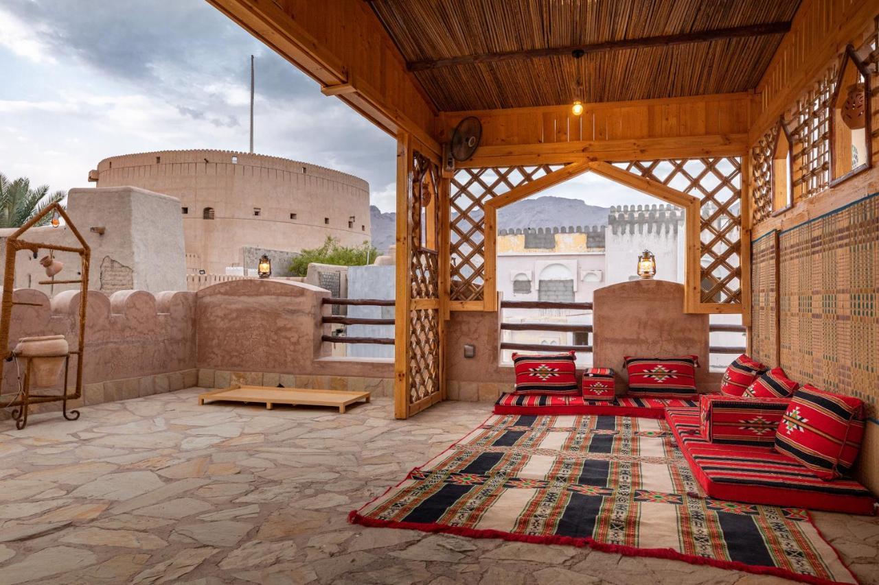 Bait Alharah Hotel Низва Екстериор снимка