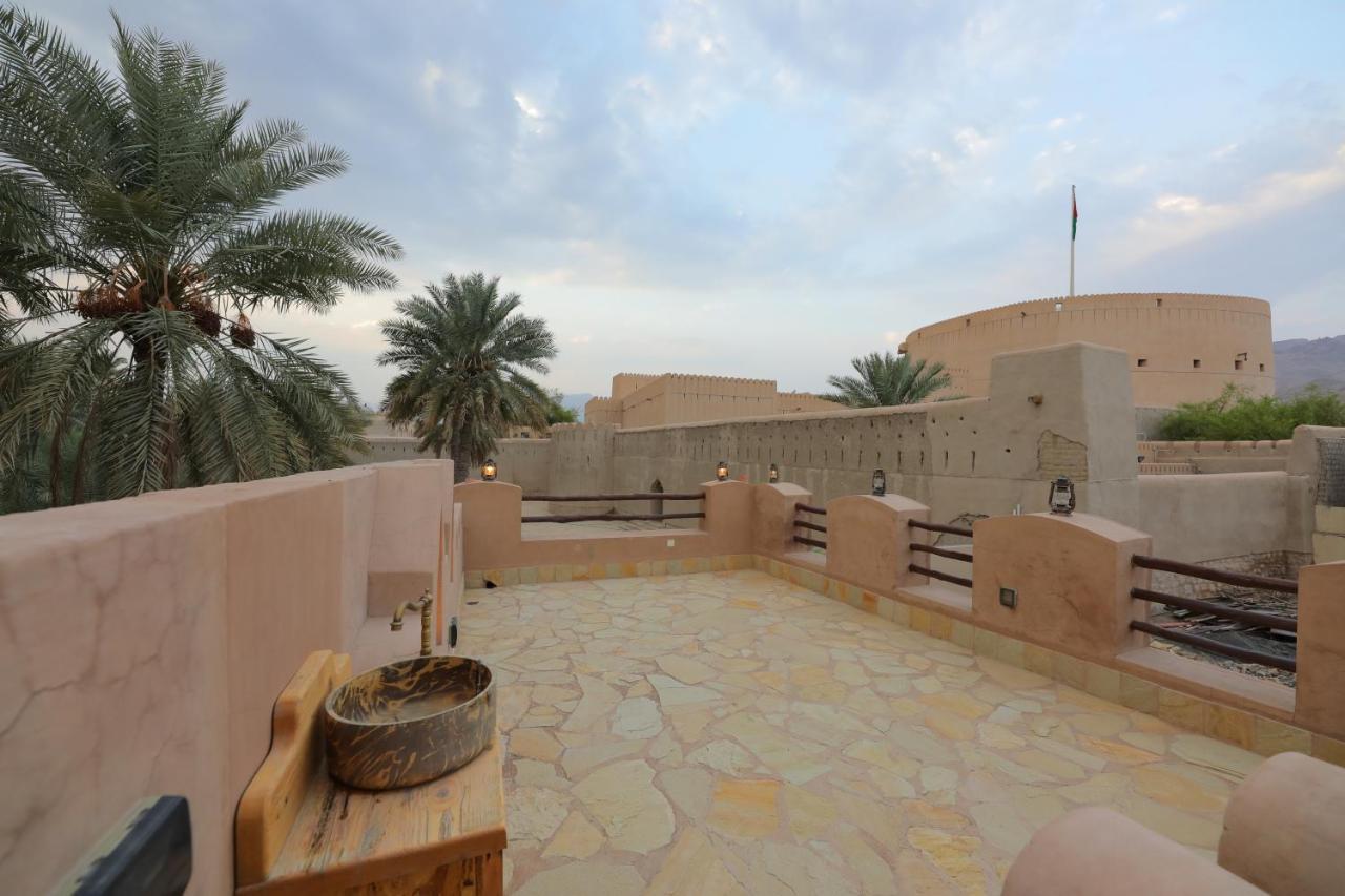 Bait Alharah Hotel Низва Екстериор снимка