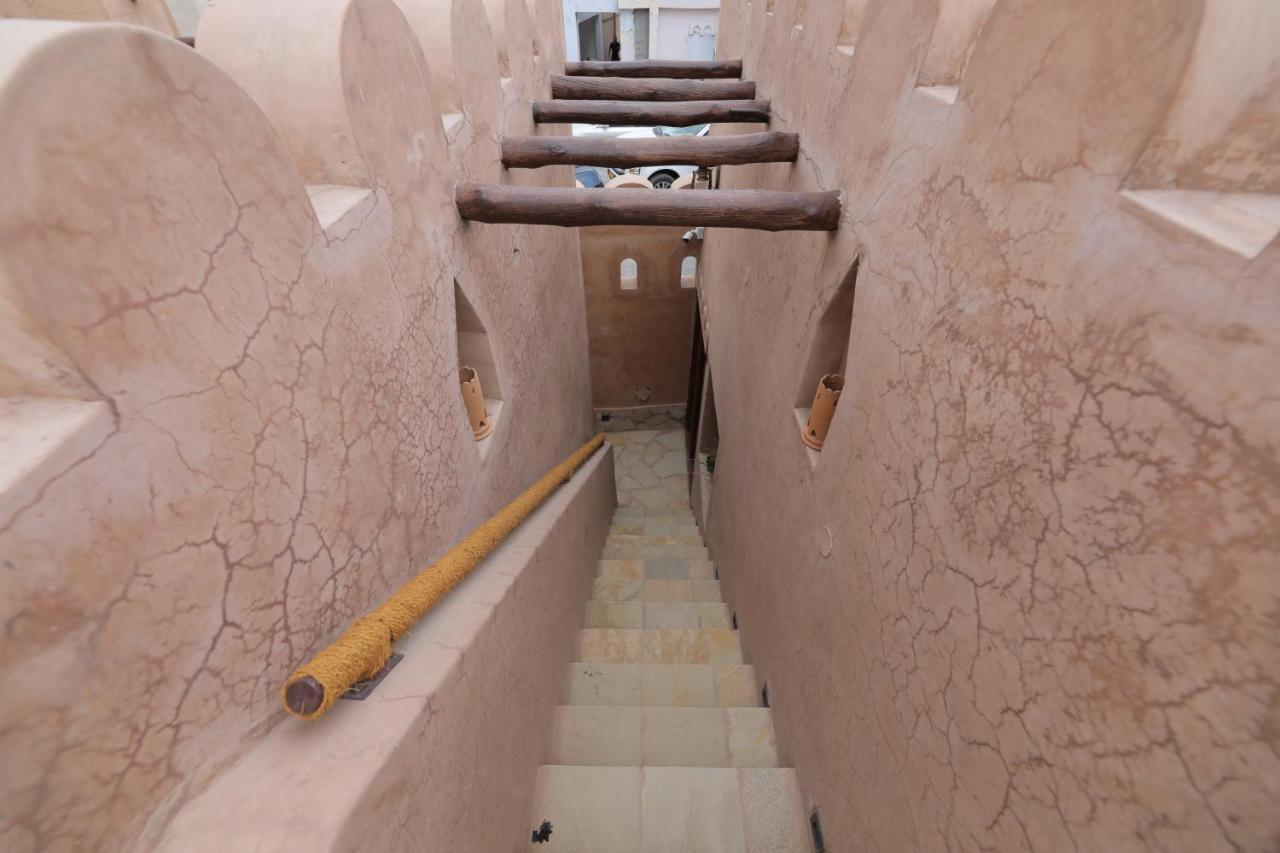 Bait Alharah Hotel Низва Екстериор снимка